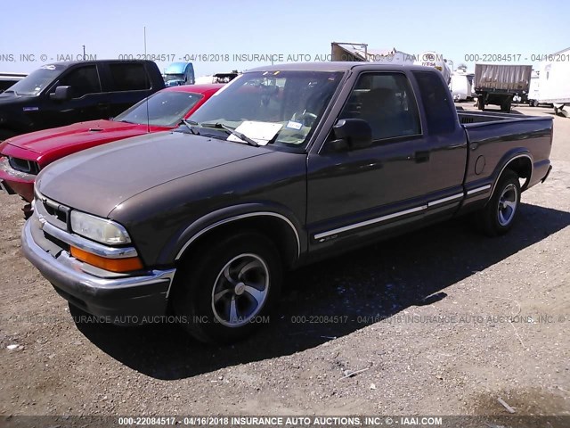 1GCCS19W5Y8173773 - 2000 CHEVROLET S TRUCK S10 TAN photo 2