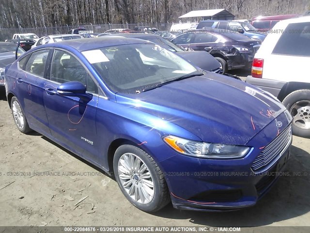 3FA6P0LU8FR203401 - 2015 FORD FUSION SE HYBRID BLUE photo 1