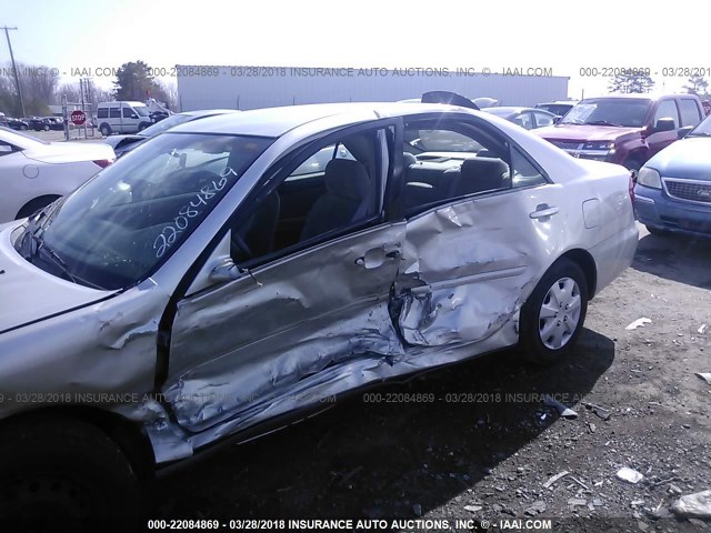4T1BE32K74U907557 - 2004 TOYOTA CAMRY LE/XLE/SE SILVER photo 6
