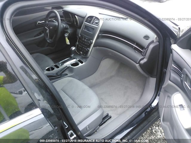 1G11B5SL1FF329856 - 2015 CHEVROLET MALIBU LS 黑色 照片 5