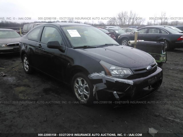 1FAHP32N59W114973 - 2009 FORD FOCUS SE BLACK photo 1