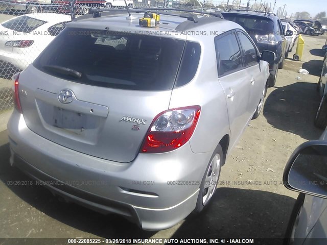 2T1KE40E79C008158 - 2009 TOYOTA COROLLA MATRIX S SILVER photo 4