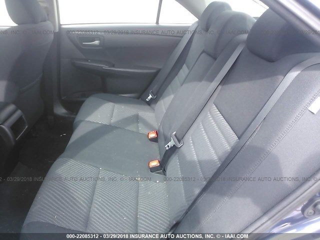 4T1BF1FK9HU643193 - 2017 TOYOTA CAMRY LE/XLE/SE/XSE BLUE photo 8