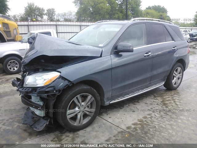 4JGDA5JB1FA583012 - 2015 MERCEDES-BENZ ML 350 GRAY photo 2