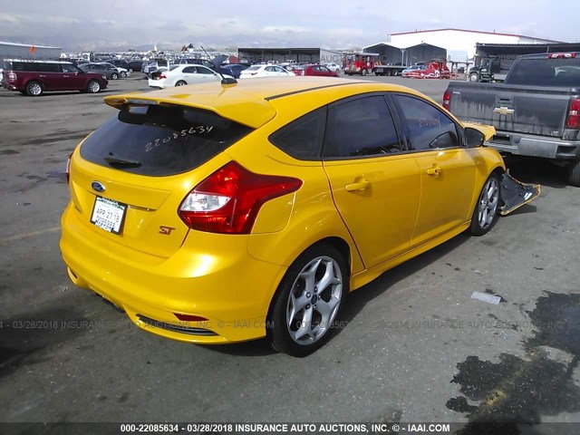 1FADP3L9XDL282733 - 2013 FORD FOCUS ST YELLOW photo 4