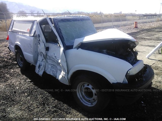 1GCCS1445W8176112 - 1998 CHEVROLET S TRUCK S10 WHITE photo 1