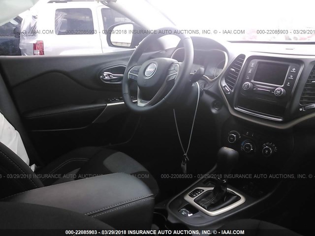 1C4PJLCB9JD557073 - 2018 JEEP CHEROKEE LATITUDE Қара фото 5