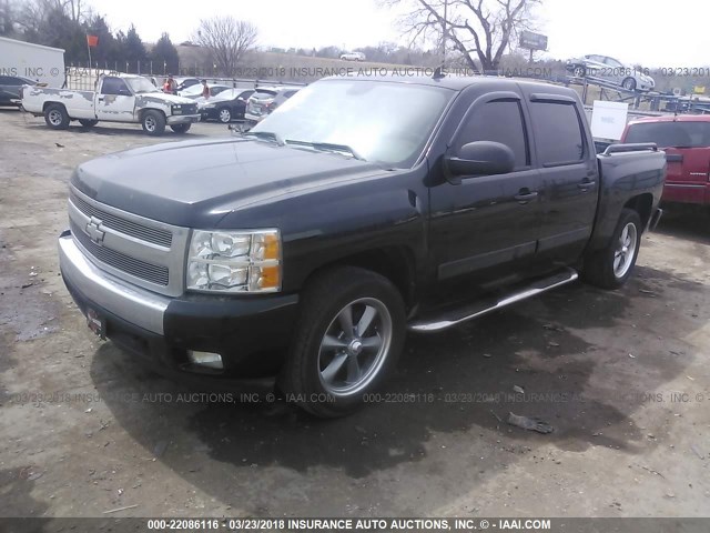 2GCEC13J171662434 - 2007 CHEVROLET SILVERADO C1500 CREW CAB BLACK photo 2