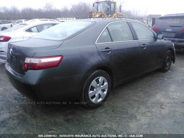 4T1BE46KX9U313360 - 2009 TOYOTA CAMRY SE/LE/XLE GRAY photo 4