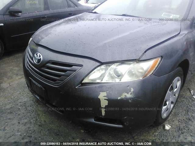 4T1BE46KX9U313360 - 2009 TOYOTA CAMRY SE/LE/XLE GRAY photo 6
