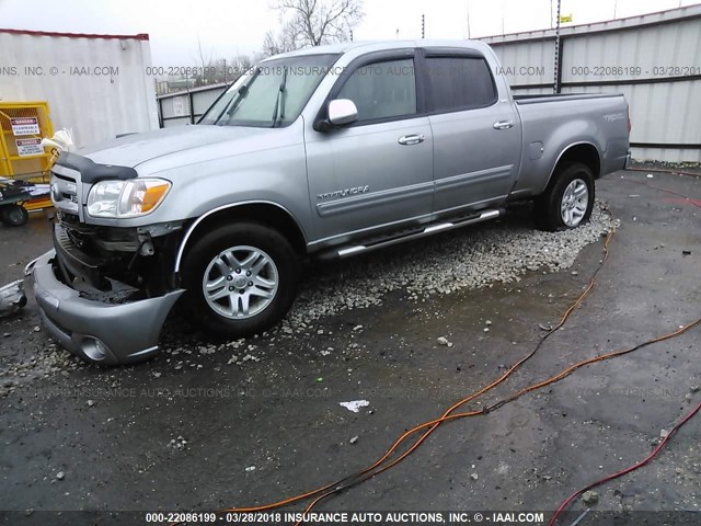 5TBDT44186S552881 - 2006 TOYOTA TUNDRA DOUBLE CAB SR5 SILVER photo 2