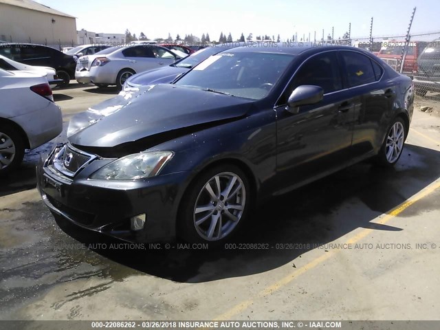 JTHBE262175013091 - 2007 LEXUS IS 350 GRAY photo 2