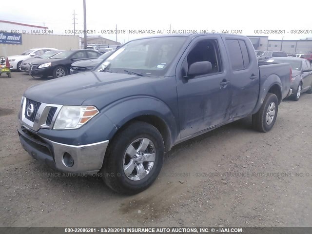 1N6AD0ER6BC409926 - 2011 NISSAN FRONTIER S/SV/SL/PRO-4X SILVER photo 2