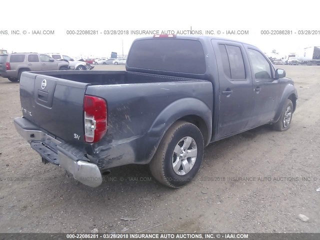 1N6AD0ER6BC409926 - 2011 NISSAN FRONTIER S/SV/SL/PRO-4X SILVER photo 4