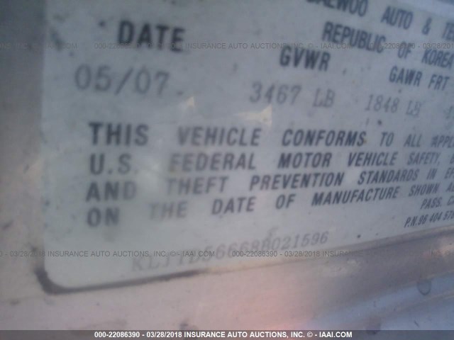 KL1TD56668B021596 - 2008 CHEVROLET AVEO LS SILVER photo 9