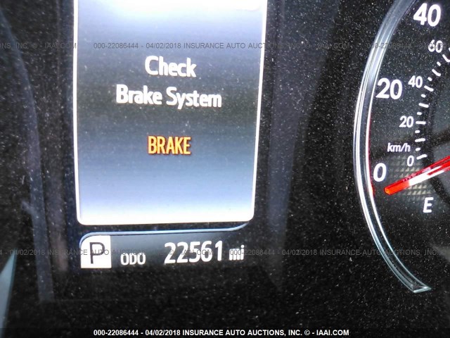 4T1BF1FKXHU739320 - 2017 TOYOTA CAMRY LE/XLE/SE/XSE BLUE photo 7