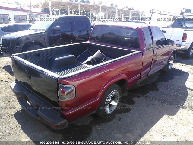 1GCCS19W628102850 - 2002 CHEVROLET S TRUCK S10 RED photo 4