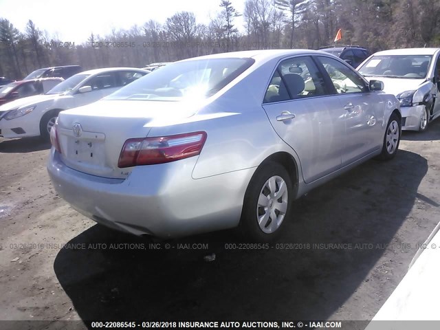 JTNBE46K373033203 - 2007 TOYOTA CAMRY NEW GENERAT CE/LE/XLE/SE SILVER photo 4