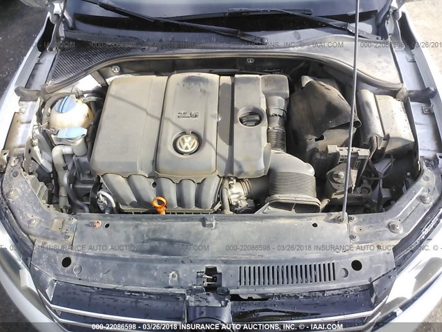 1VWAP7A32CC054675 - 2012 VOLKSWAGEN PASSAT S SILVER photo 10