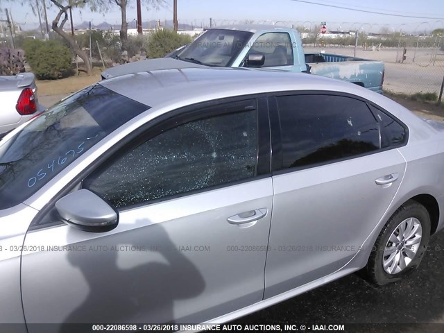 1VWAP7A32CC054675 - 2012 VOLKSWAGEN PASSAT S SILVER photo 6
