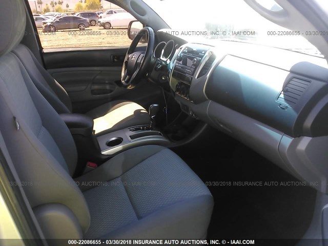 5TFLU4EN6CX047641 - 2012 TOYOTA TACOMA DOUBLE CAB ვერცხლისფერი ფოტო 5