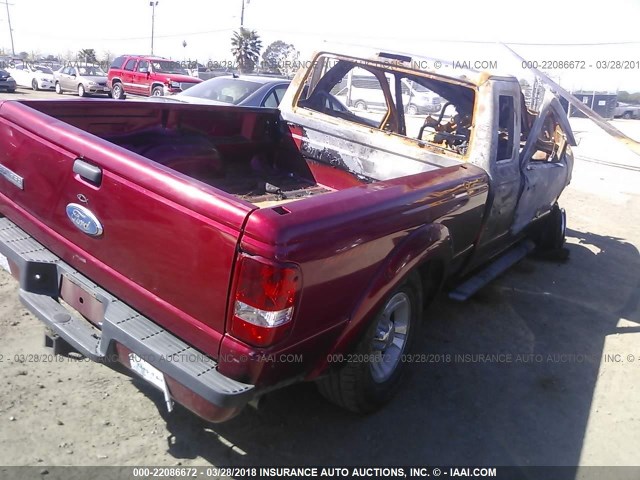 1FTYR14UX8PA44540 - 2008 FORD RANGER SUPER CAB RED photo 4