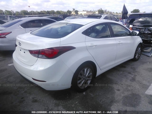 5NPDH4AE8EH483856 - 2014 HYUNDAI ELANTRA SE/SPORT/LIMITED WHITE photo 4