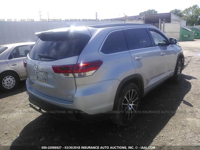 5TDKZRFH0HS518473 - 2017 TOYOTA HIGHLANDER SE/XLE SILVER photo 4