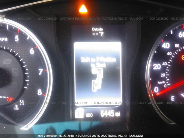 4T1BF1FK5HU449258 - 2017 TOYOTA CAMRY LE/XLE/SE/XSE შავი ფოტო 7