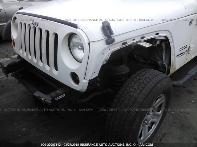 1J4BA3H14AL198306 - 2010 JEEP WRANGLER UNLIMITE SPORT WHITE photo 6