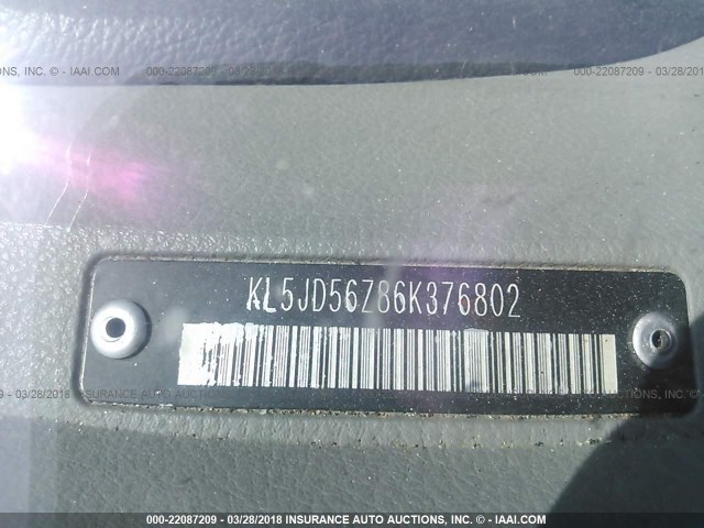 KL5JD56Z86K376802 - 2006 SUZUKI FORENZA RED photo 9