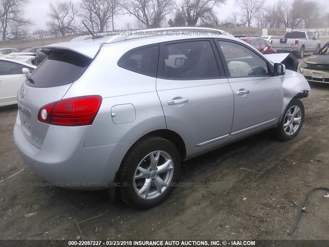 JN8AS5MVXBW296568 - 2011 NISSAN ROGUE S/SV/KROM SILVER photo 4