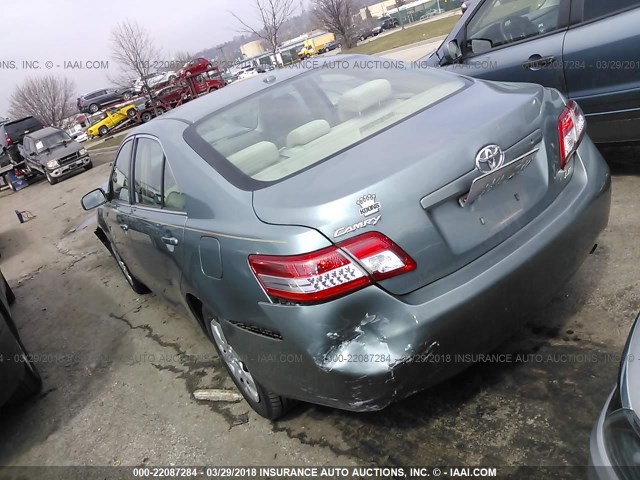 4T1BF3EK4BU751077 - 2011 TOYOTA CAMRY SE/LE/XLE GREEN photo 3