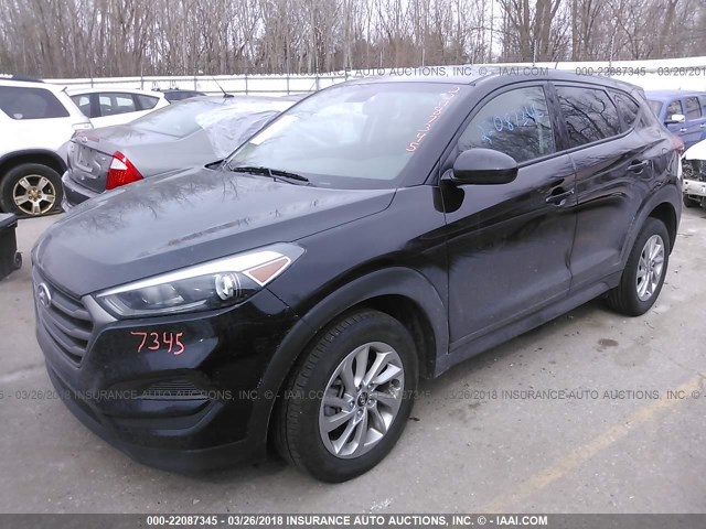 KM8J23A4XGU095005 - 2016 HYUNDAI TUCSON SE BLACK photo 2