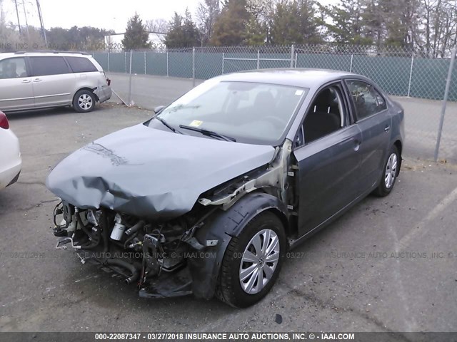 3VW2K7AJXCM375069 - 2012 VOLKSWAGEN JETTA S 灰色 照片 2