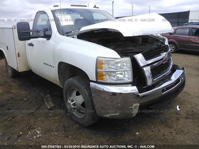 1GBJC74K89F158780 - 2009 CHEVROLET SILVERADO C3500 WHITE photo 1