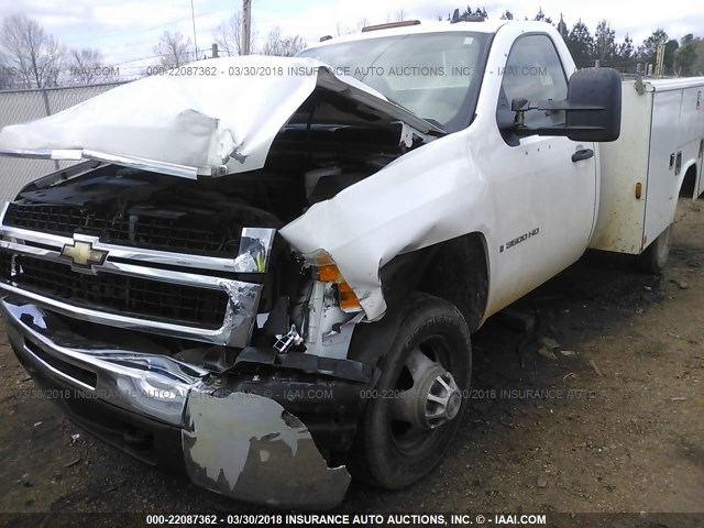 1GBJC74K89F158780 - 2009 CHEVROLET SILVERADO C3500 WHITE photo 2