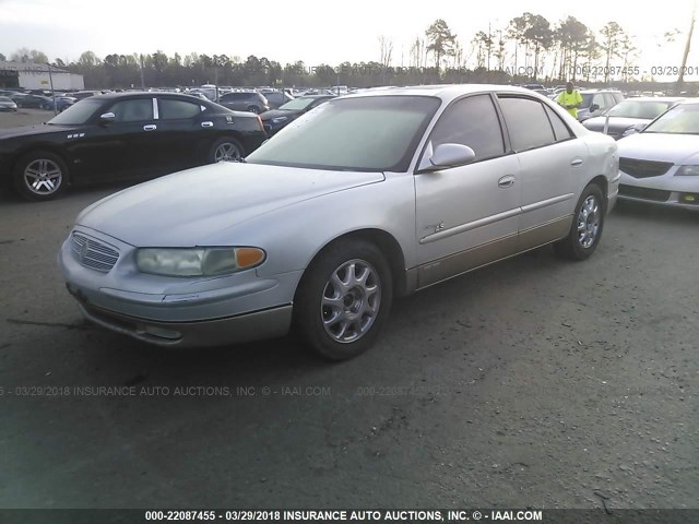 2G4WB55K611139675 - 2001 BUICK REGAL LS 银色 照片 2