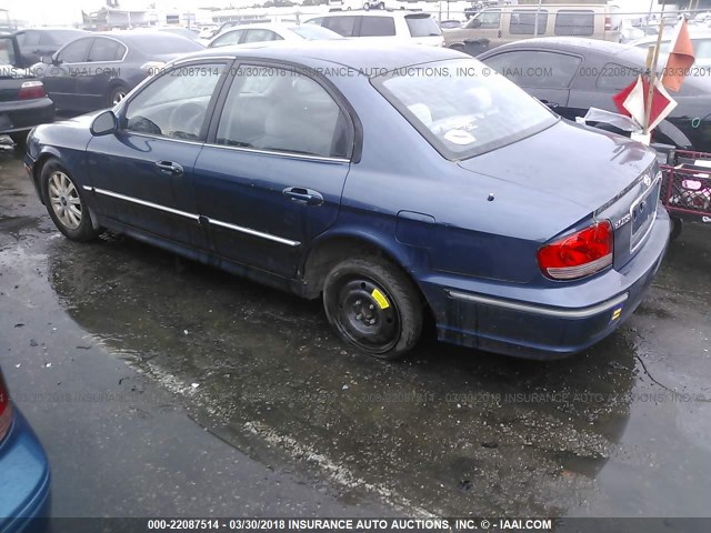 KMHWF35H85A102023 - 2005 HYUNDAI SONATA GLS/LX BLUE photo 3