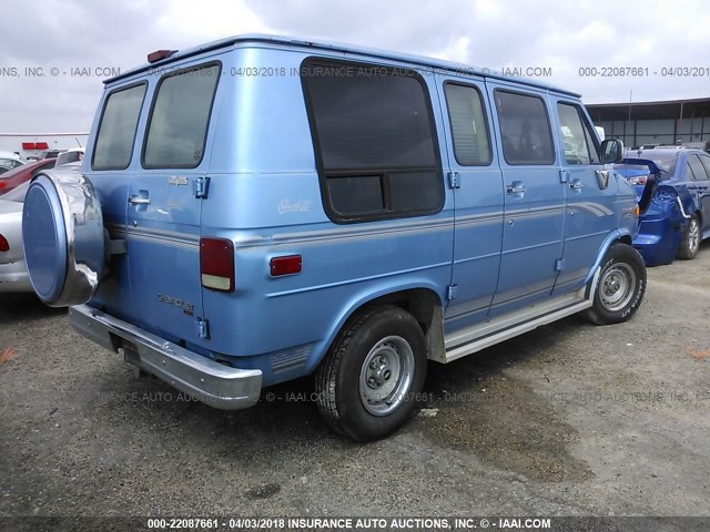 1GBEG25Z5SF153403 - 1995 CHEVROLET G20 Light Blue photo 4