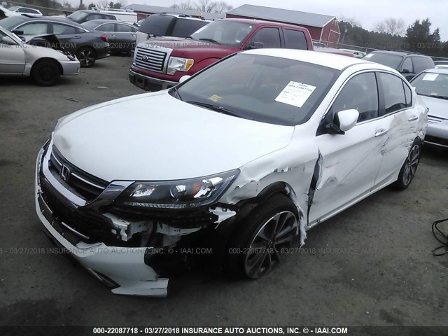 1HGCR2F56FA024955 - 2015 HONDA ACCORD SPORT 白色 照片 2