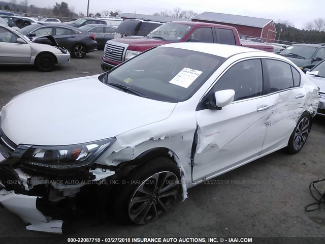 1HGCR2F56FA024955 - 2015 HONDA ACCORD SPORT 白色 照片 6