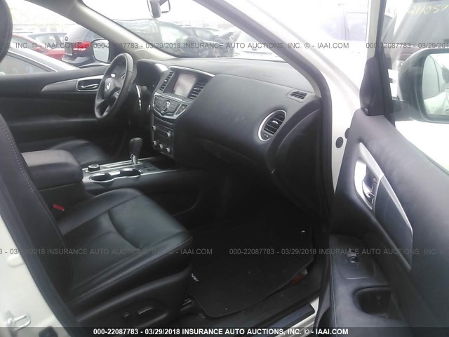 5N1DR2MM8HC620391 - 2017 NISSAN PATHFINDER S/SV/SL/PLATINUM 白色 照片 5