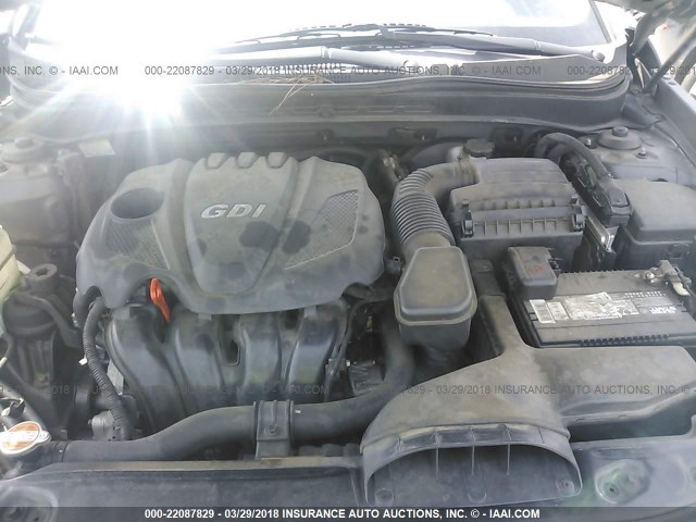 5NPEC4AC8BH058036 - 2011 HYUNDAI SONATA SE/LIMITED SILVER photo 10