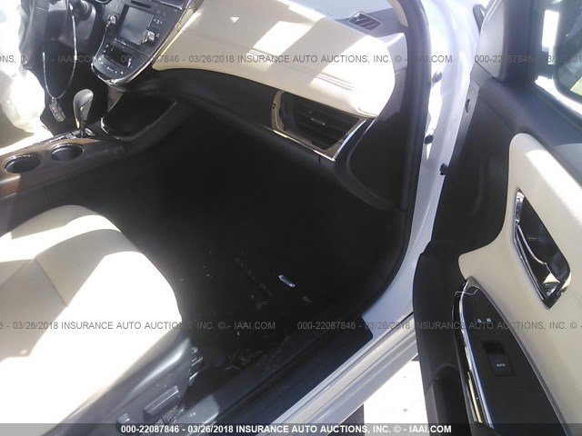 4T1BK1EB1GU218658 - 2016 TOYOTA AVALON XLE PLUS/PREMIUM/TOUR/LTD WHITE photo 5