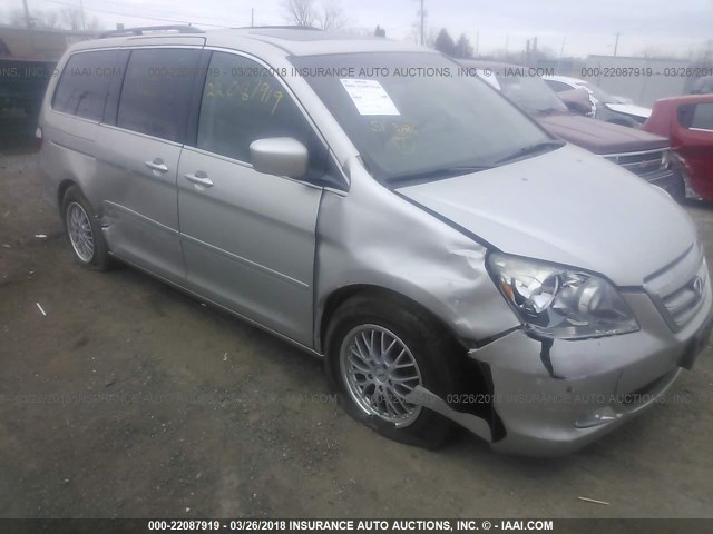 5FNRL38886B033963 - 2006 HONDA ODYSSEY TOURING SILVER photo 6