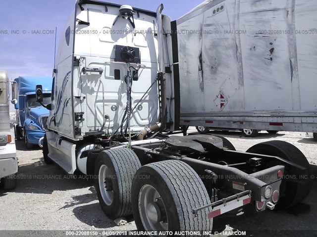 1FUJGLDR4CSBE9232 - 2012 FREIGHTLINER CASCADIA 125  WHITE photo 3