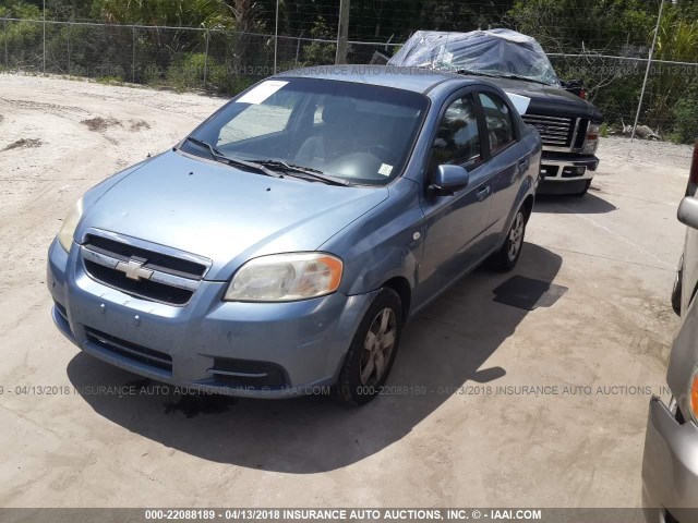 KL1TD56647B061075 - 2007 CHEVROLET AVEO LS BLUE photo 2