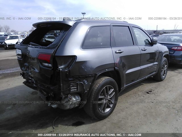 1C4RJFAG9GC475741 - 2016 JEEP GRAND CHEROKEE LAREDO GRAY photo 4