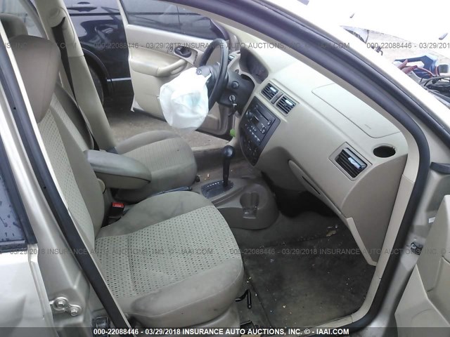 1FAFP34N47W272500 - 2007 FORD FOCUS ZX4/S/SE/SES 棕色 照片 5
